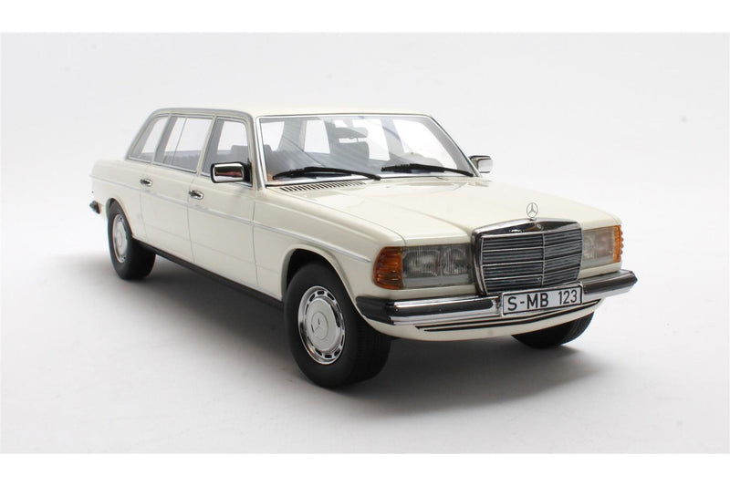 Mercedes  W123 Lang (1978) - white 1:18