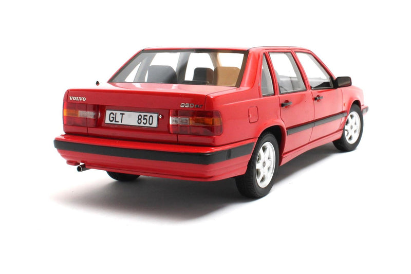 Volvo 850 GLT (1991-1994) - signal red 1:18
