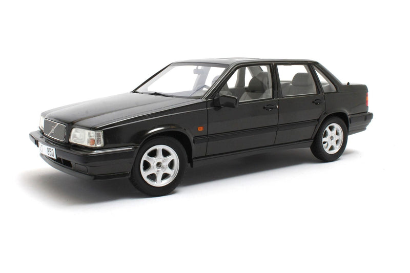 Volvo 850 GLT (1991-1994) - dark grey metallic 1:18