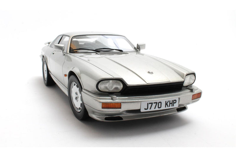 Jaguar XJR-S 1993 - silver 1:18