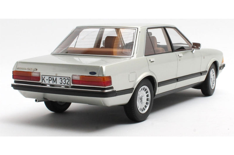 Ford Granada 2.8 Ghia (1978) - silver met. 1:18