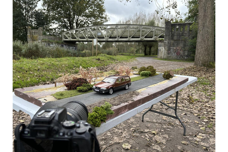 Volvo V70 XC Cross Country (1996-1999) - sandstone pearl 1:18