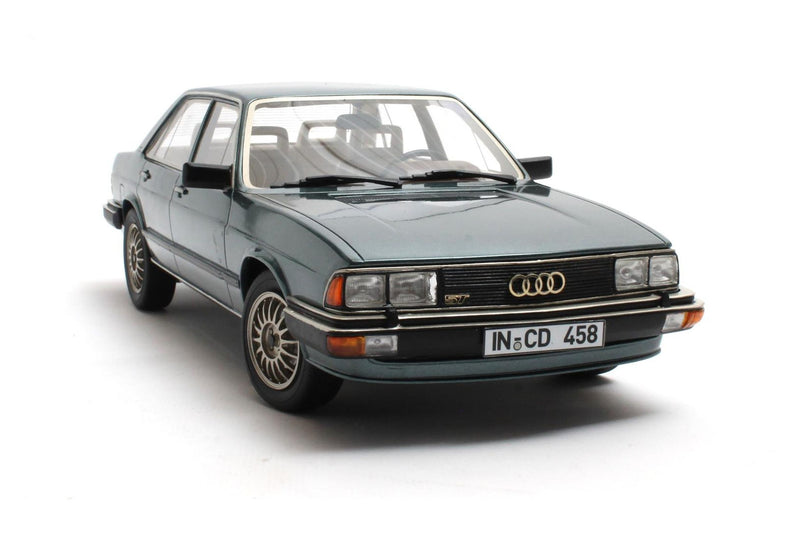 Audi 200 5T typ 43 1980 - blue metallic 1:18