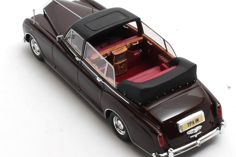 Matrix MX41705-163 Rolls Royce Phantom VI Landaulette 1973 Silver 1/43 Matrix MX41705-163 Rolls Royce Phantom VI Landaulette 1973 Silver 1/43