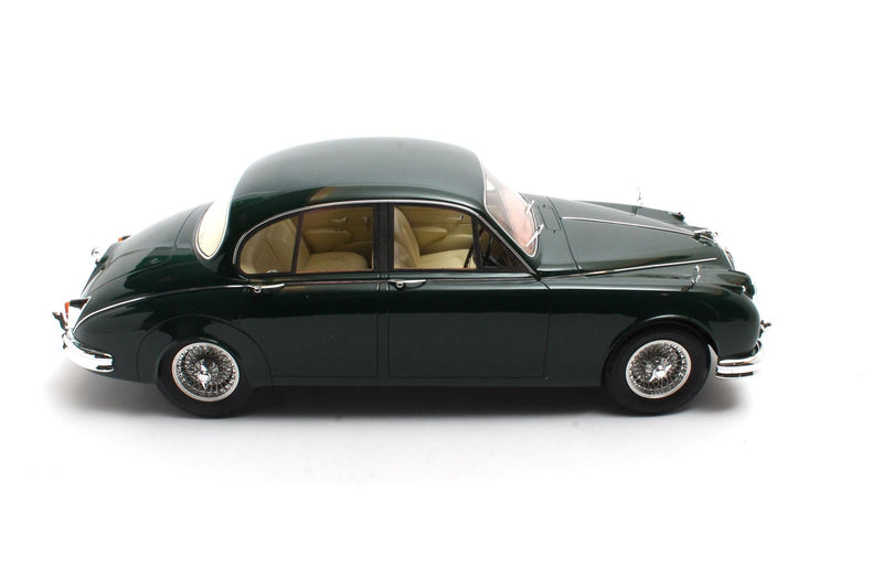 Jaguar MKII 1959 - British racing green 1:12
