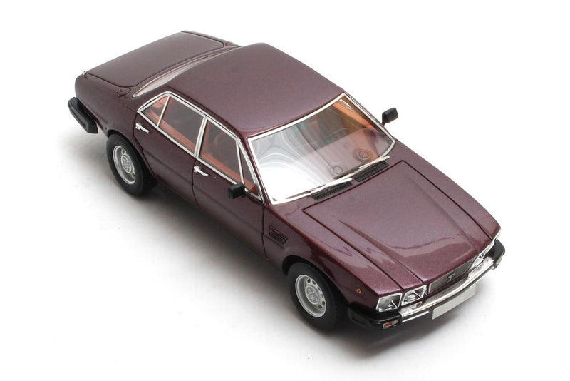 DeTomaso Deauville Series 2 1978 - dark red 1:43