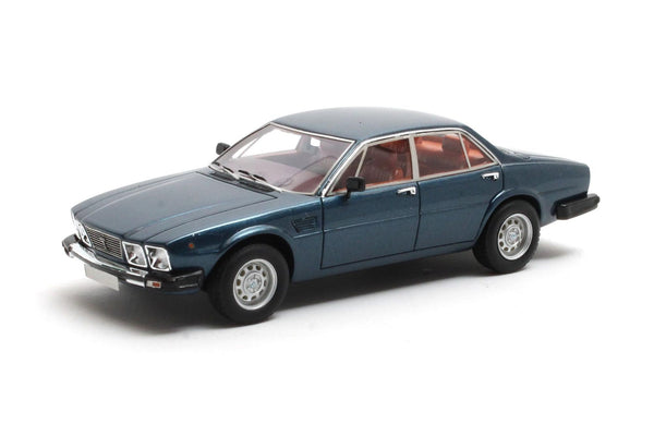 DeTomaso Deauville Series 2 1978 - blue met. 1:43