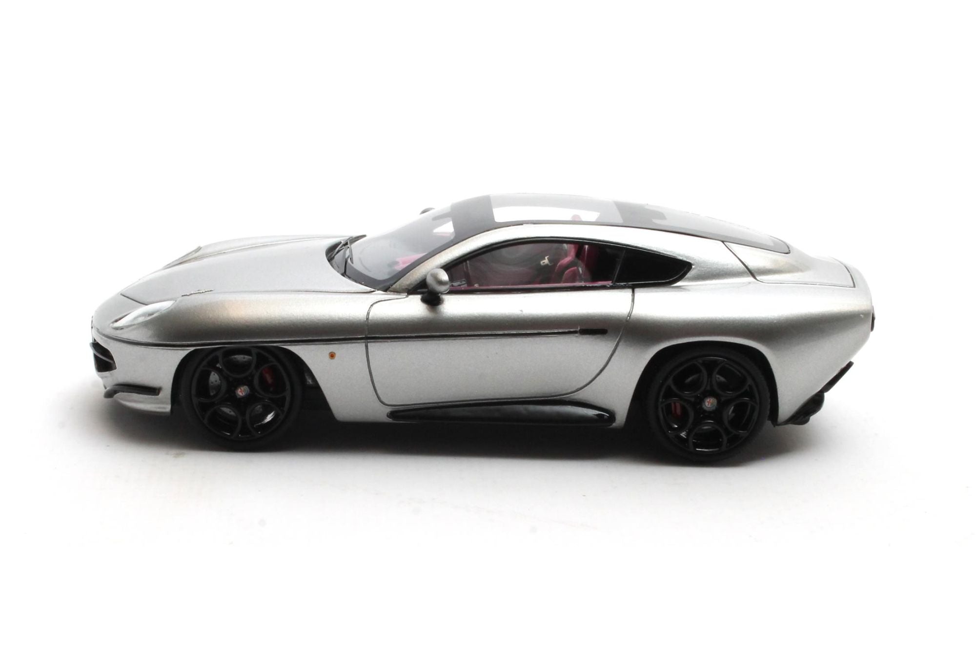 Alfa Romeo Disco Volante no 8/8 - silver met. 1:43 – Thomas