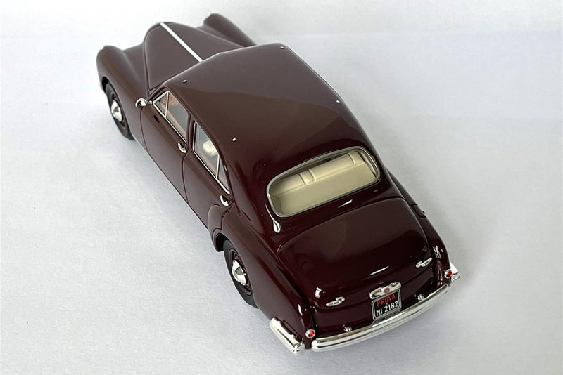 Alfa Romeo 6C 2500 Turismo Berlina 50-52 - maroon 1:43