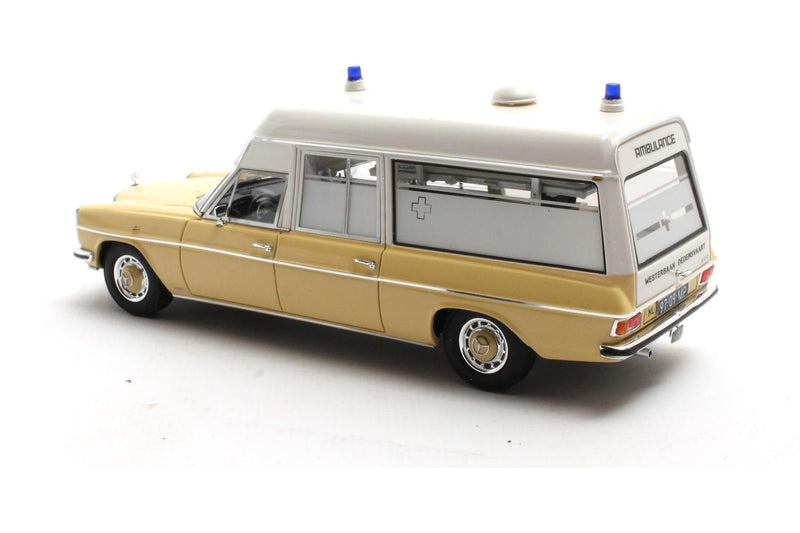 Mercedes-Benz V114 Visser Ambulance  "Westerbaan Dedemsvaart"  (1969-1973) 1:43