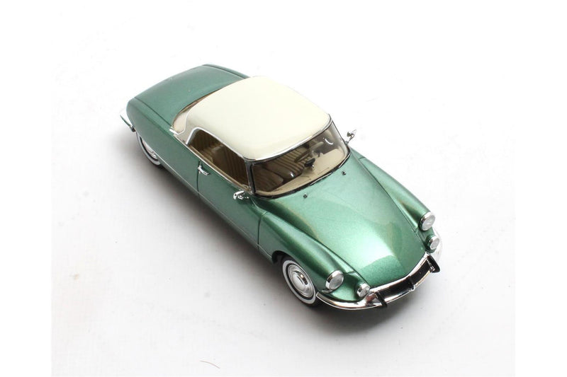Citroën DS21 Grand Palais 1967 - green 1:43
