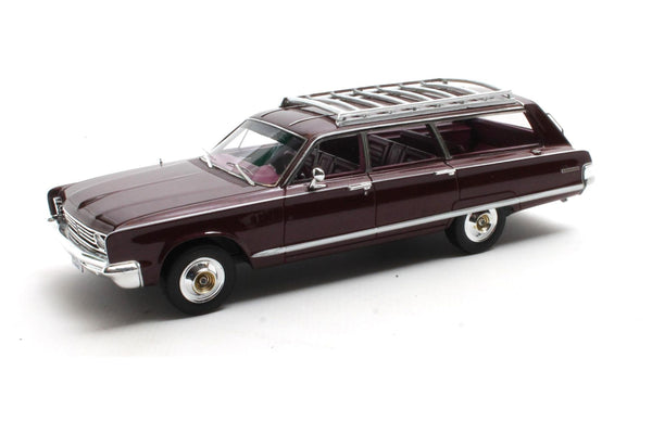 Chrysler Town & Country (1966) - ruby poly 1:43