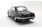 Jaguar 420 (1966-1969) - racing green 1:18