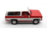 Chevrolet Blazer K5 (1973-1978) - red/white 1:18