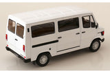 Mercedes 208 D Bus (1988) - white 1:18