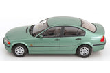 BMW 3er E46 Limousine (1999) - green metallic 1:18