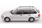 BMW 3er E46 Touring (1999) - silver 1:18