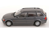 BMW 3er E46 Touring (1999) - grey 1:18