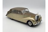 Rolls Royce Silver Wraith Empress by Hooper (1956) - brown and gold 1:18