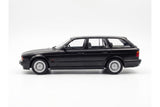 BMW 5er (E34) Touring (1991) - black 1:18