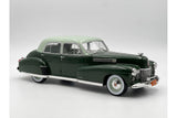 Cadillac Fleetwood Series 60 Special Sedan (1941) - dark green / light green 1:18