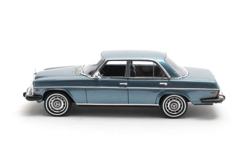 Mercedes 300D USA blue 1:43