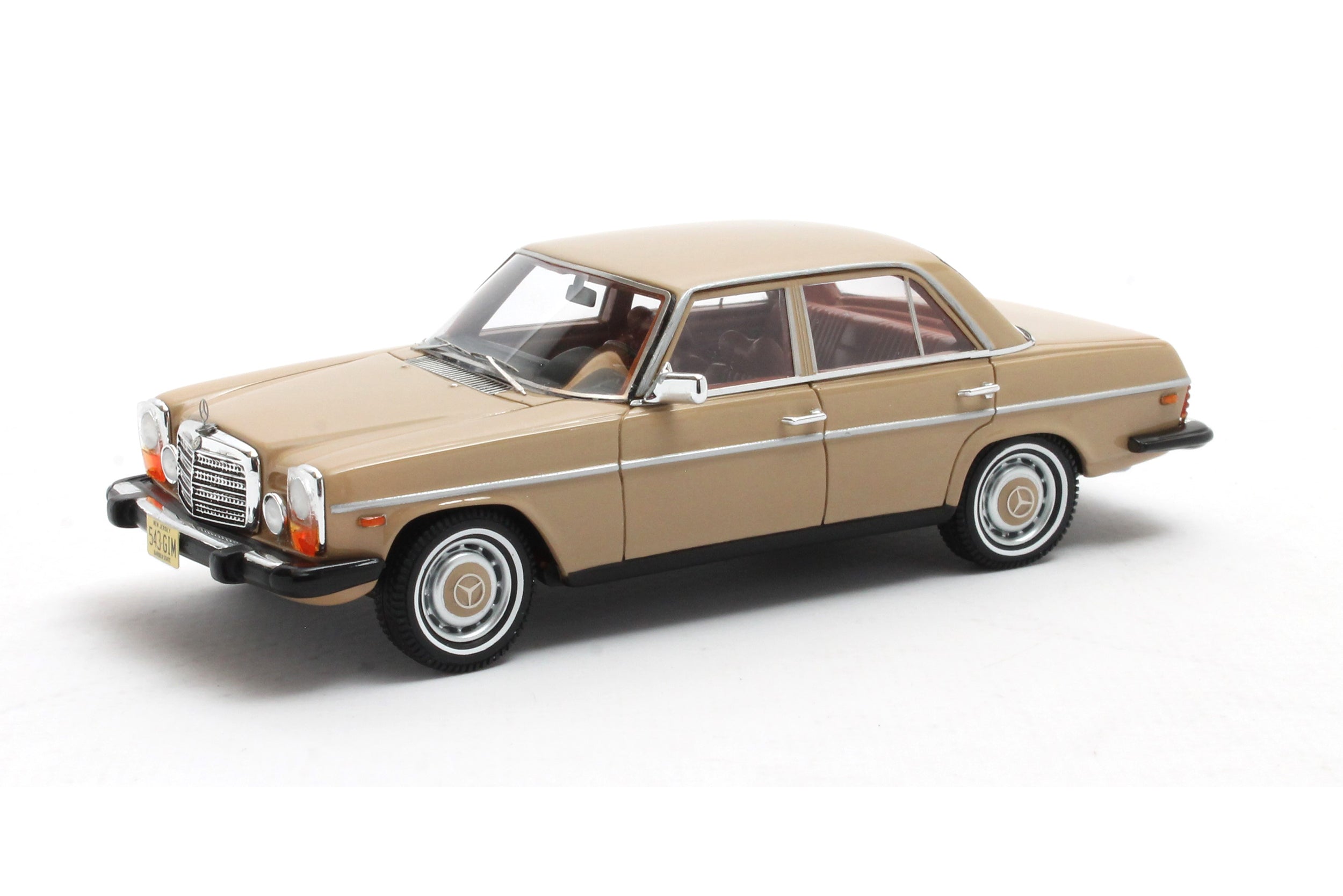 Mercedes 300D USA (1976) - beige 1:43 – Thomas Langejürgen