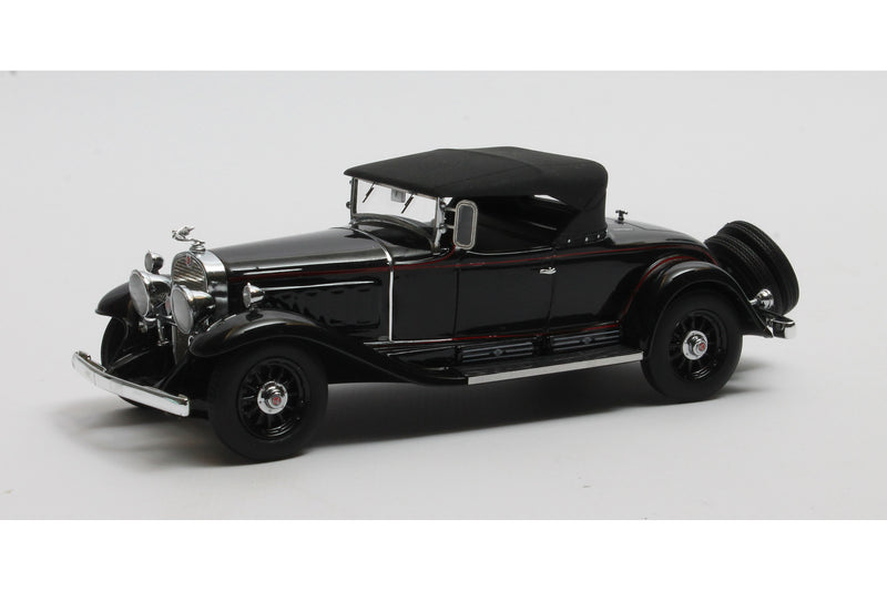 Cadillac V-16 452 Road Fleetwood black 1:43