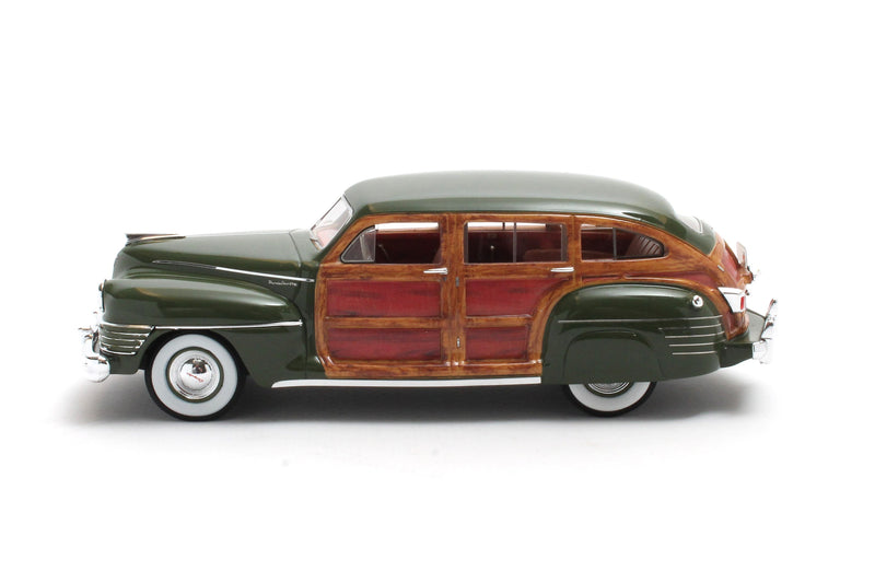 Chrysler Town &amp; Country Wagon green 1:43