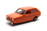 Reliant Robin Saloon orange 1:43