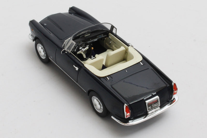 Alfa Romeo 2600 spider blue 1:43