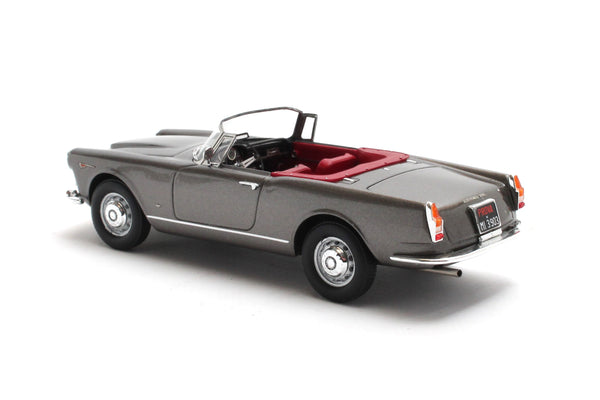 Alfa Romeo 2600 spider grau 1:43