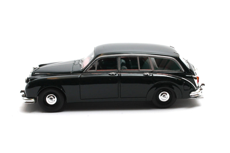 Jaguar MK2 Country Estate green 1:43