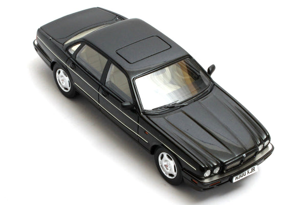 Jaguar XJR X300 black 1:43