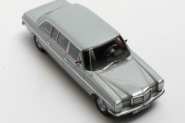 Mercedes V114 long grey 1:43