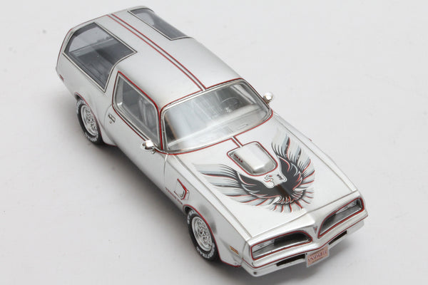 Pontiac Firebird TA SB concept silber 1:43