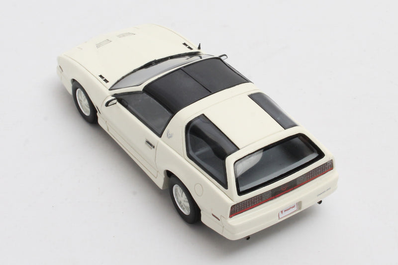 Pontiac Firebird TA SB weiß 1:43