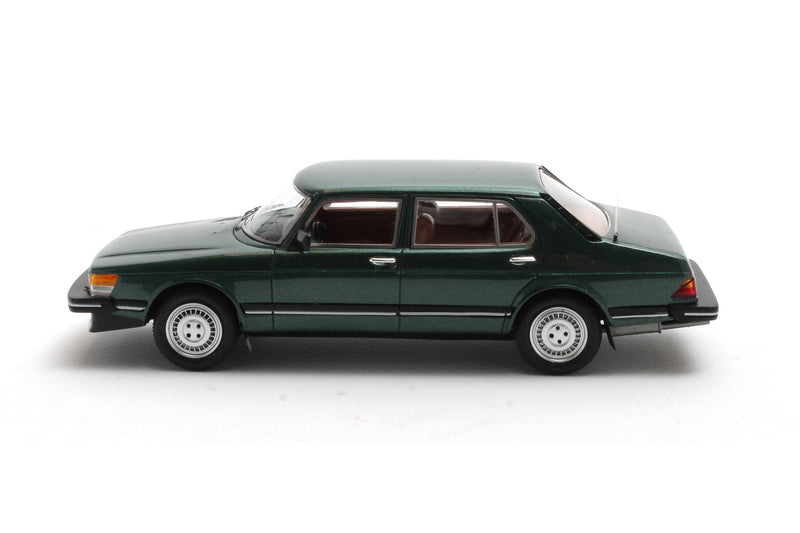 Saab 900 CD Turbo green 1:43