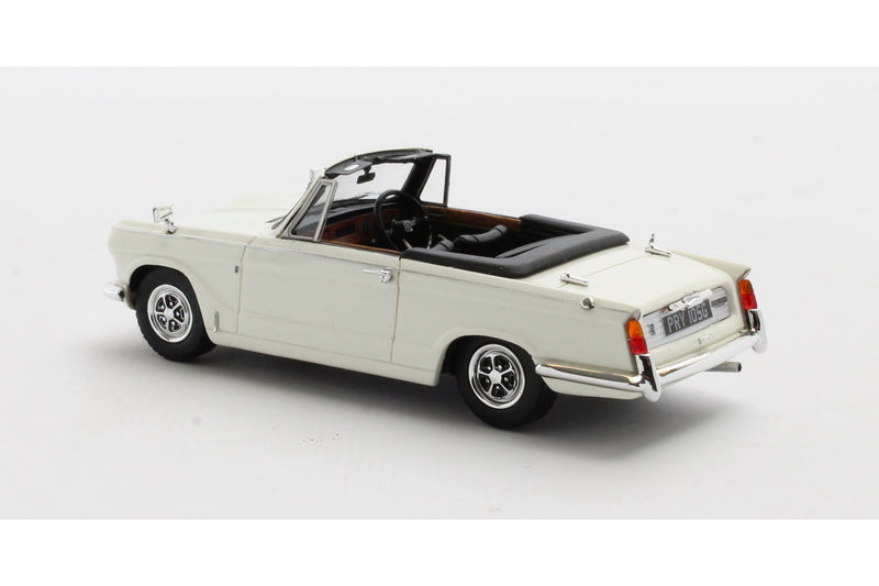 Triumph Vitesse DHC 1962-1968 white 1:43