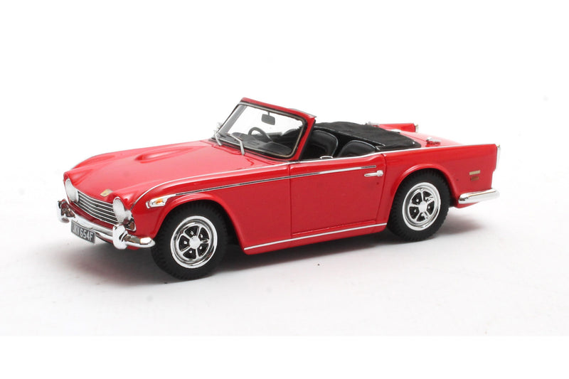 Triumph TR5 pi red 1:43