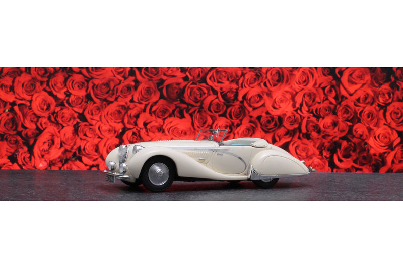 Talbot Lago T150C Figoni &amp; Fal. cream 1:43