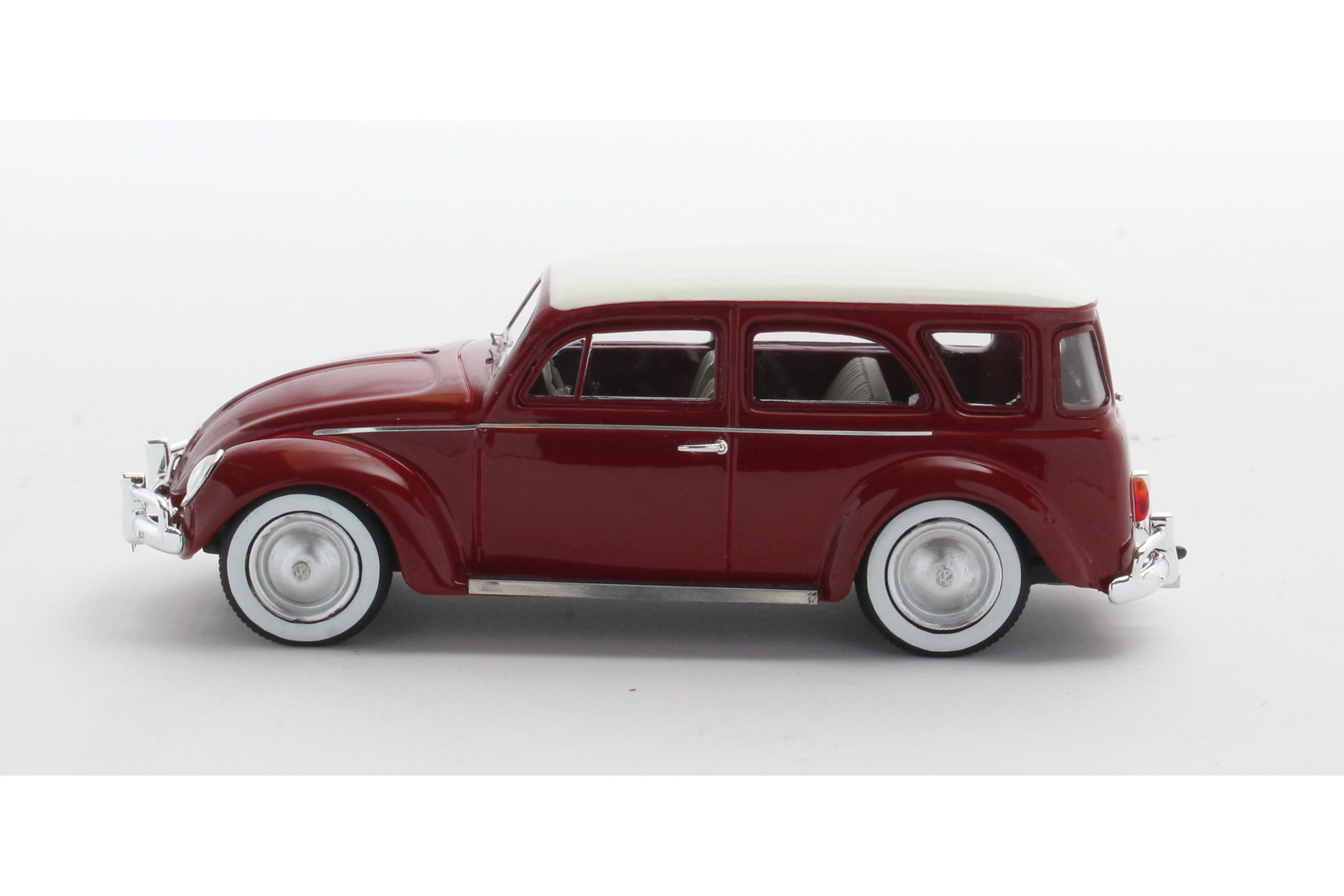 Matrix 1:43 Volkswagen VW Fusca SW Prototyp 1962 türkis / weiß MX42105 Matrix 1:43 Volkswagen VW Fusca SW Prototyp 1962 türkis / weiß MX42105