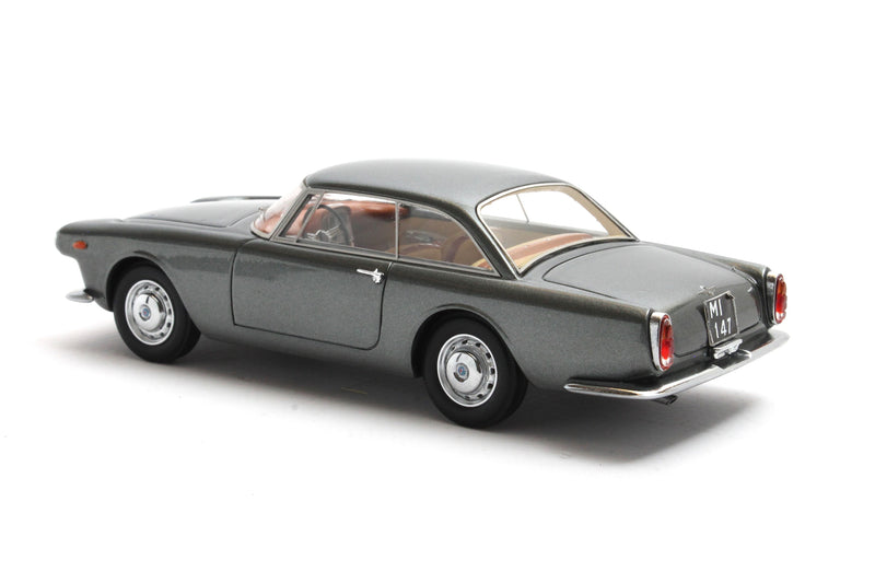 Alfa Romeo 2000 Praho Touring grau 1:43