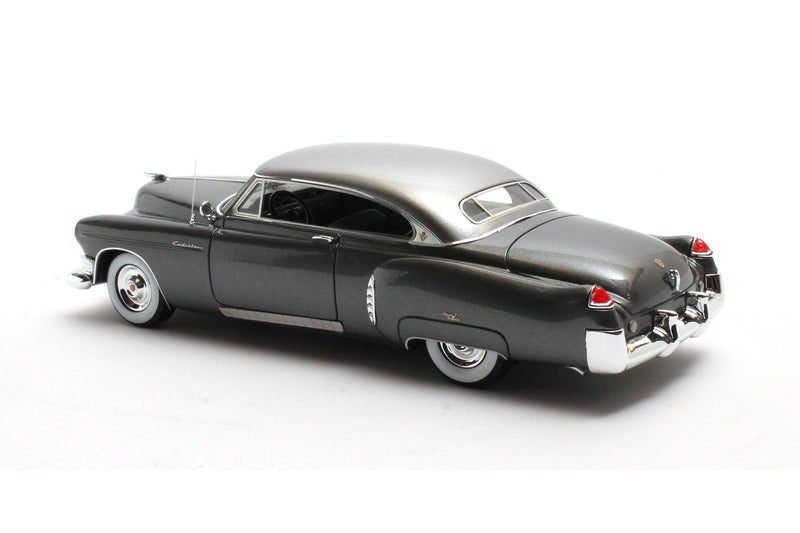 Cadillac Coupe de Ville showcar silber 1:43