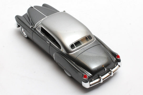 Cadillac Coupe de Ville showcar silber 1:43