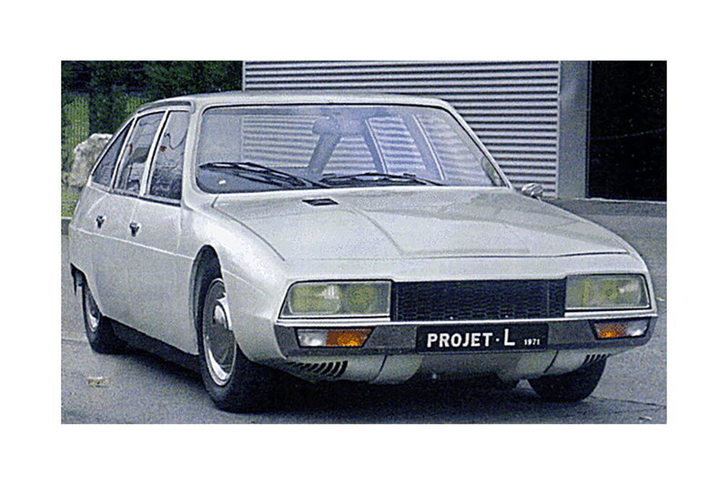 Matrix 1:43 - 1 - Voiture miniature - Citroën Projet L - 1971 - Argent - 120 pièces Matrix 1:43 - 1 - Voiture miniature - Citroën Projet L - 1971 - Argent - 120 pièces