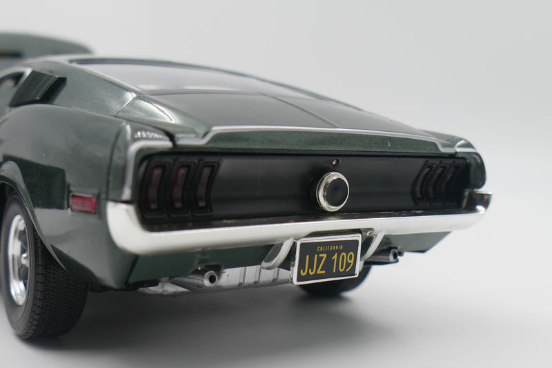 Ford Mustang GT (1968) from the Steve McQueen movie "Bullit"  1:18
