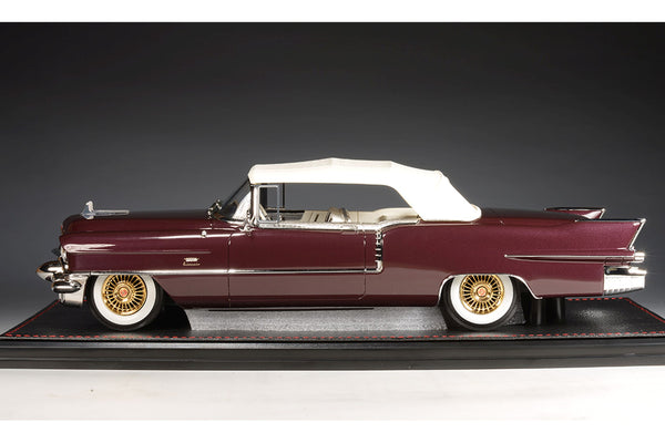 1956 Cadillac Eldorado Biarritz (closed roof) - chantilly 1:18
