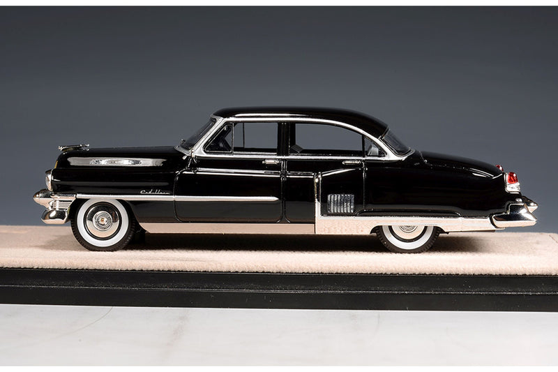1953 Cadillac Fleetwood Sixty Special - black 1:43