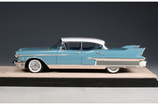 1958 Cadillac Fleetwood Sixty Special - Somerset Blue with Alpine White 1:43